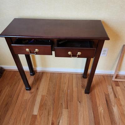 Bombay Co. Side table 31x12x29