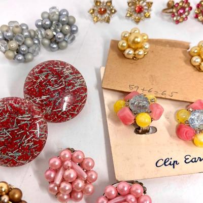 Vintage earring lot