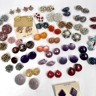 Vintage earring lot
