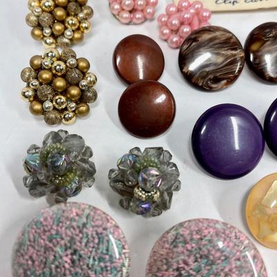 Vintage earring lot