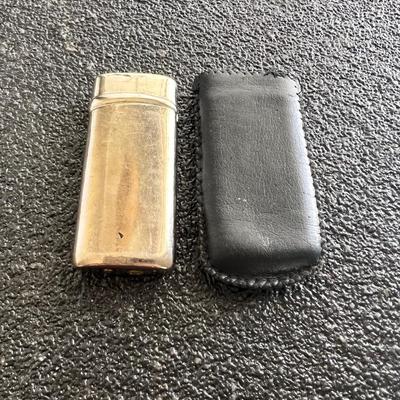 VINTAGE ZIPPO & VINTAGE MILITARY EAGLE 5858