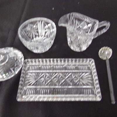 GLASSWARE LOT 0F 6. #2