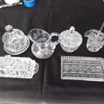GLASSWARE LOT 0F 6. #2