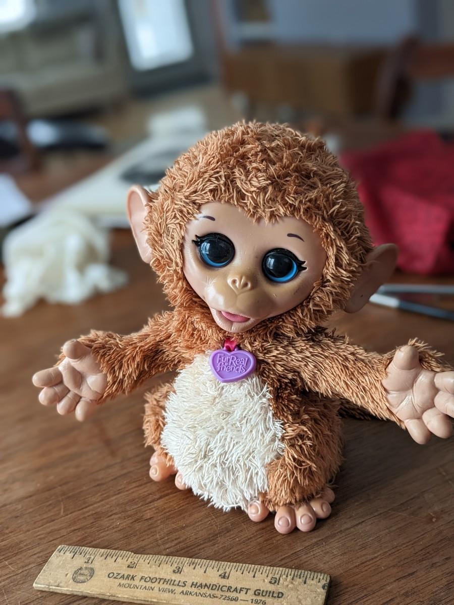Furreal friends sales baby cuddles