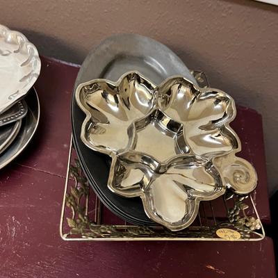 Large Lot of Metal Serving Ware Tray Etc. 