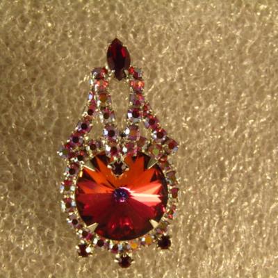 Deep Red Irridescent Glass Center Gem Brooch or Necklace Pendant (#45)