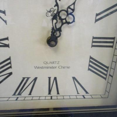 Battery Operated Quartz Westminster Chime Wall Clock