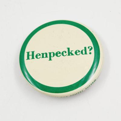1970s FORD CAR RENTAL COLLECTABLE HENPECKED PIN