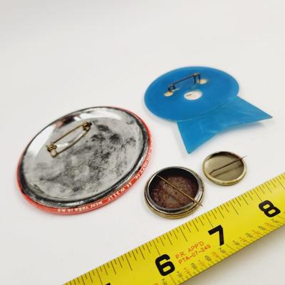 1964 PRESIDENTIAL GOLDWATER COLLECTABLE PIN BUNDLE