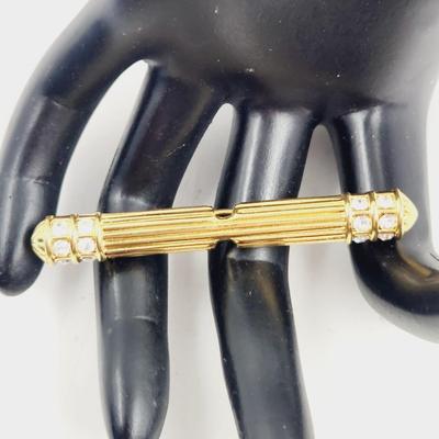 VINTAGE GOLD TONED BAR BROOCH