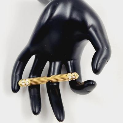 VINTAGE GOLD TONED BAR BROOCH
