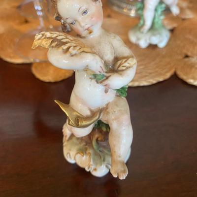 vintage Capo di Monte small figurines 