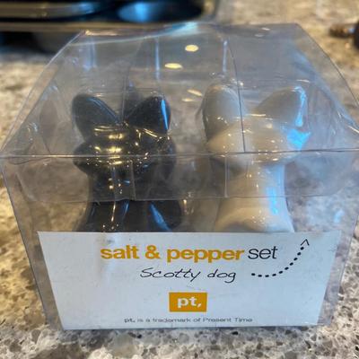 Scotty Dog Salt and Pepper Set