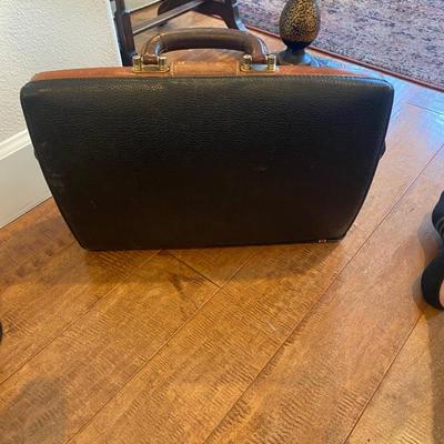 Brief Case and matching Trial Case 