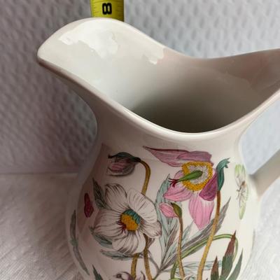 8â€ Port Meirion Pitcher Botanic Garden