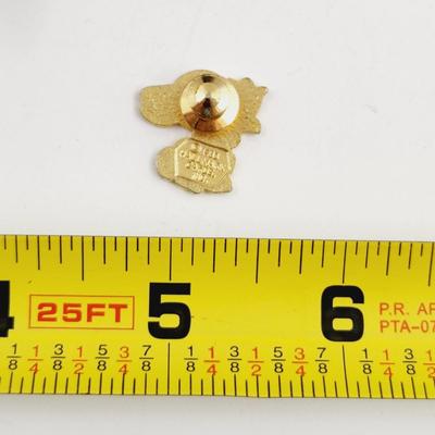 1983 HALLMARK CARDS BUNNY PIN