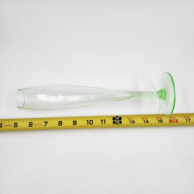 TALL URANIUM GLOWING GREEN FLUTE