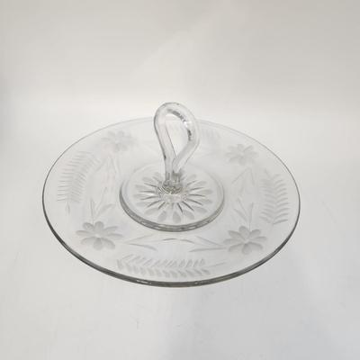 VINTAGE ETCHED GLASS SNACK TRAY