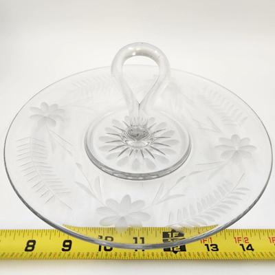 VINTAGE ETCHED GLASS SNACK TRAY