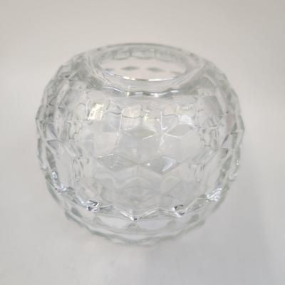 VINTAGE FOSTORIA 2 PC ROUND TEA LIGHT FAIRY CANDLE LAMP