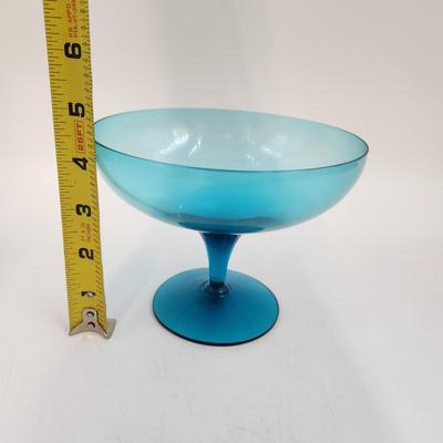 VINTAGE TEAL LARGE MOUTH GLASS WARE