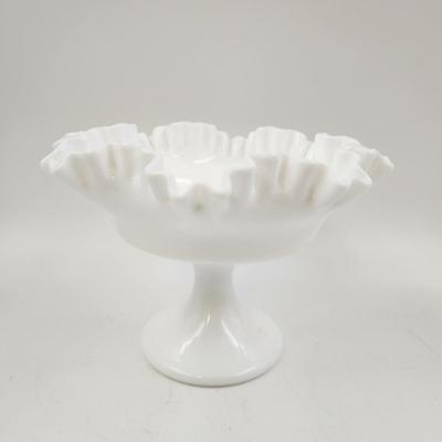 VINTAGE RUFFLED CRESTED MILK GLASS FOOTED BOWL