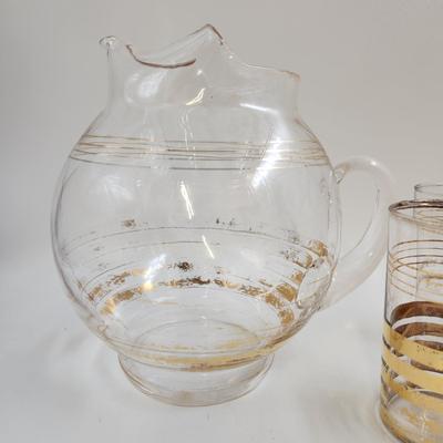 VINTAGE GOLD TRIMMED PITCHER & 5 GLASS SET