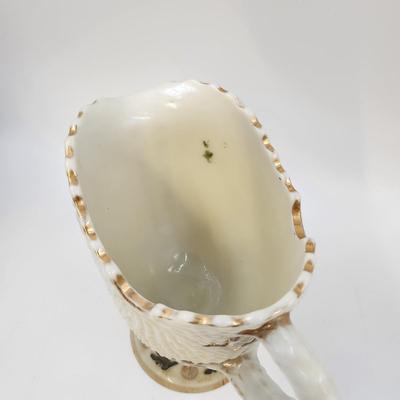 NORTHWOOD CUSTARD ARGONAUT SHELL PITCHER