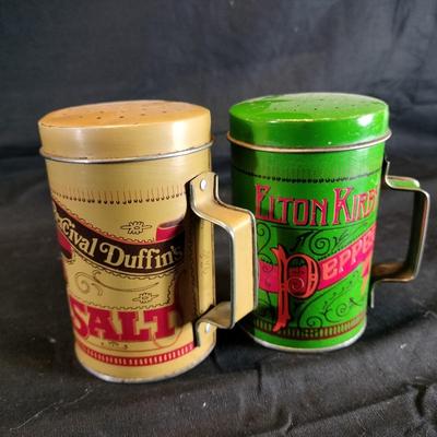 Vintage Tin Salt & Pepper Shakers