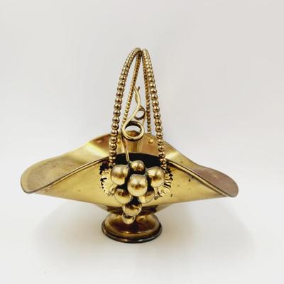 VINTAGE SOLID BRASS FRUIT STAND BASKET CENTER PIECE