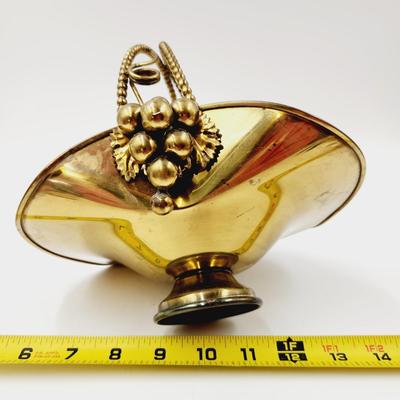 VINTAGE SOLID BRASS FRUIT STAND BASKET CENTER PIECE
