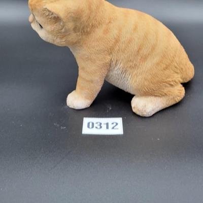 Resin Playful Kitten