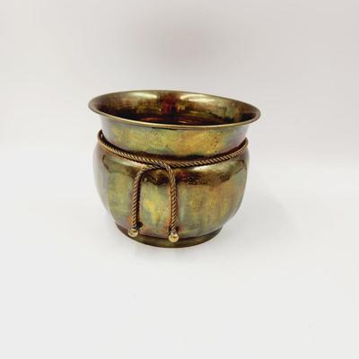 BRASS W/ DECOR ROPE PLANTER