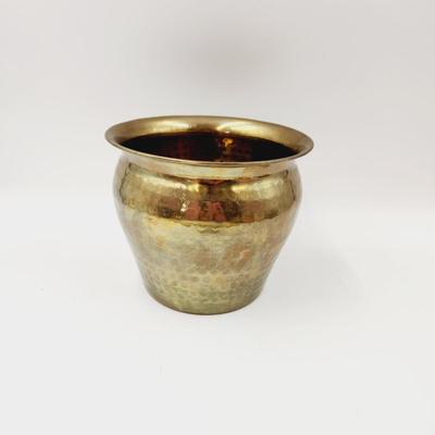 BEAUTIFUL BRASS HAMMERED PLANTER