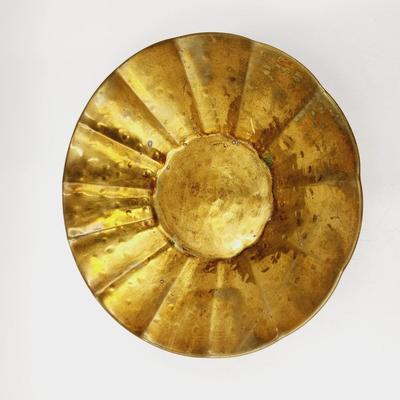 FOOTED & SHAPED BRASS BOWL