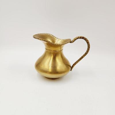 CUTE BRASS ROPE DESIGN SMALL SOLID PITCHER