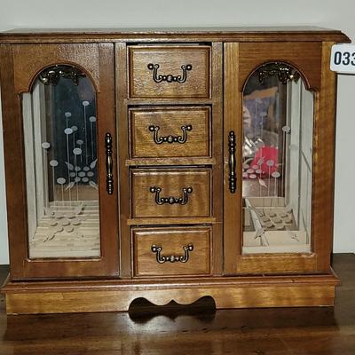 Table / Dresser Top Jewelry Cabinet