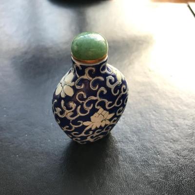 ANTIQUE CHINESE SNUFF BOTTLE