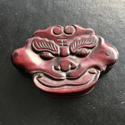 CHINESE CARVED TRINKET BOX