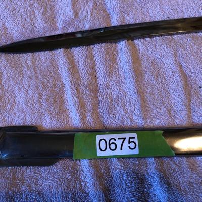 Smaller Saber Sword w/Brass; Lot #0675