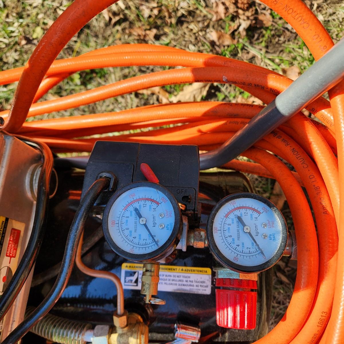 Husky 8 gallon 2024 hotdog air compressor