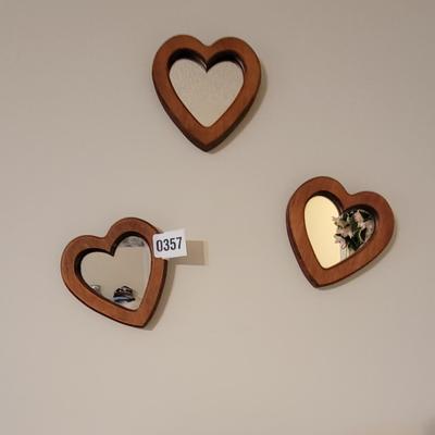 Wooden Heart Mirror Decor