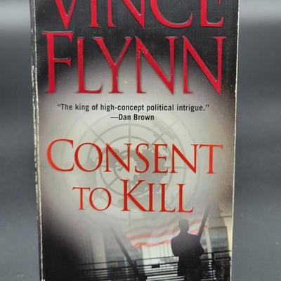 Vince Flynn Paperback Bundle