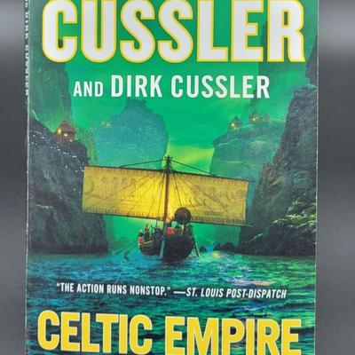 Clive Cussler Mixed Paperback Bundle