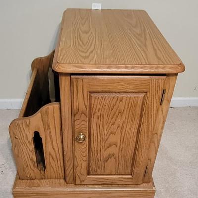 Magazine / Side Table