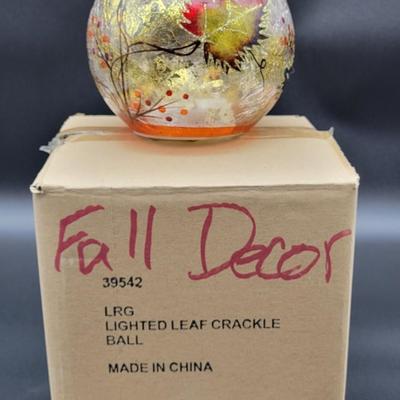 Autumn Leaves Globe Light