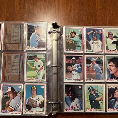 1978 Topps Baseball Cards - Lot 0489