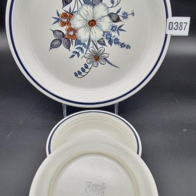 Town and Country DinnerWare
