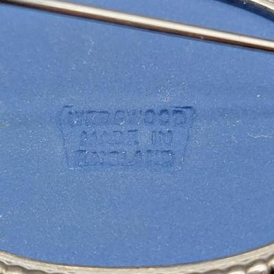 Wedgewood Pin