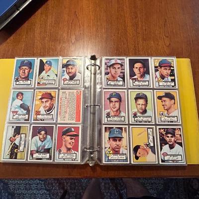 1983, 1985, 1982 Assorted Baseball, Football & Hockey Card Reprints - Lot 0492